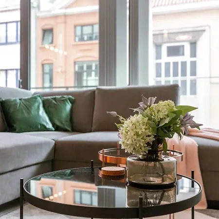 Huswell - Modern For Up To Five People Appartement