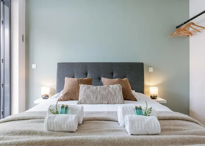 Huswell - Modern For Up To Five People Appartement Ostende